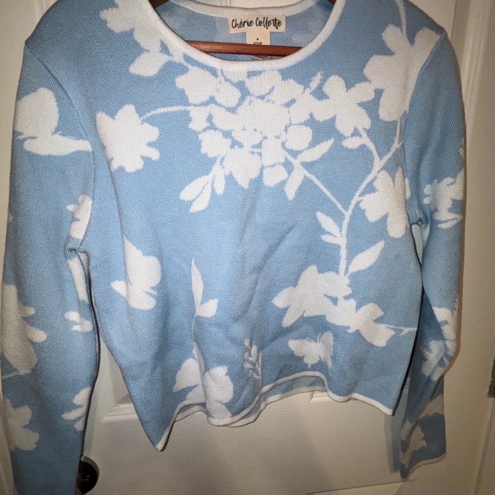 Blue Floral Crop Top